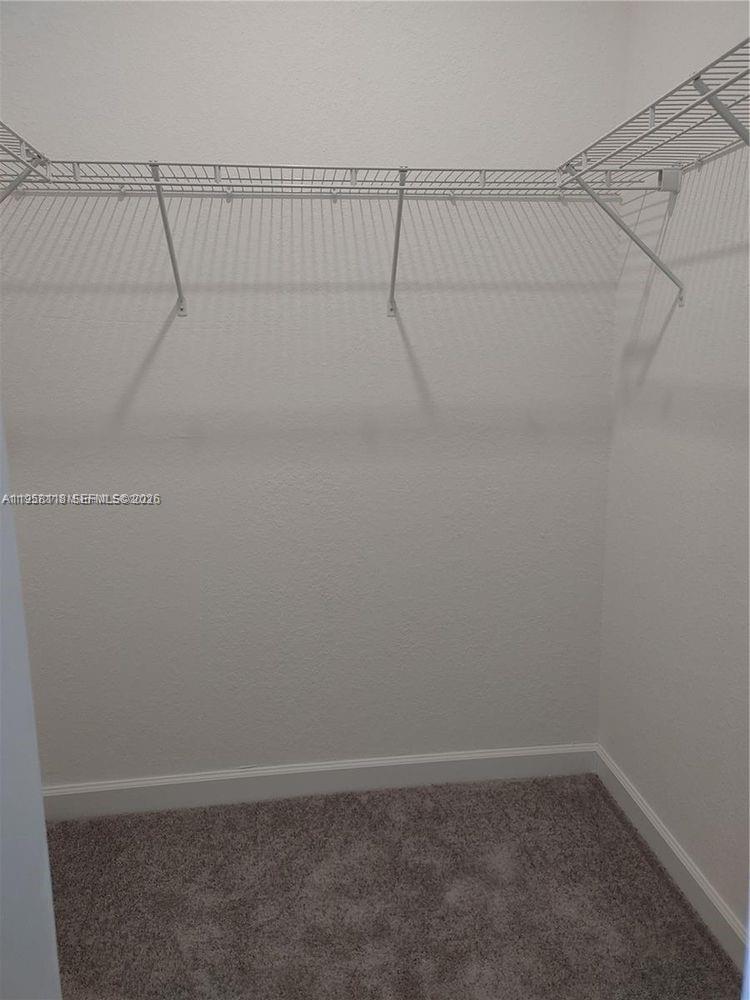 PINE VISTA - Residential Lease