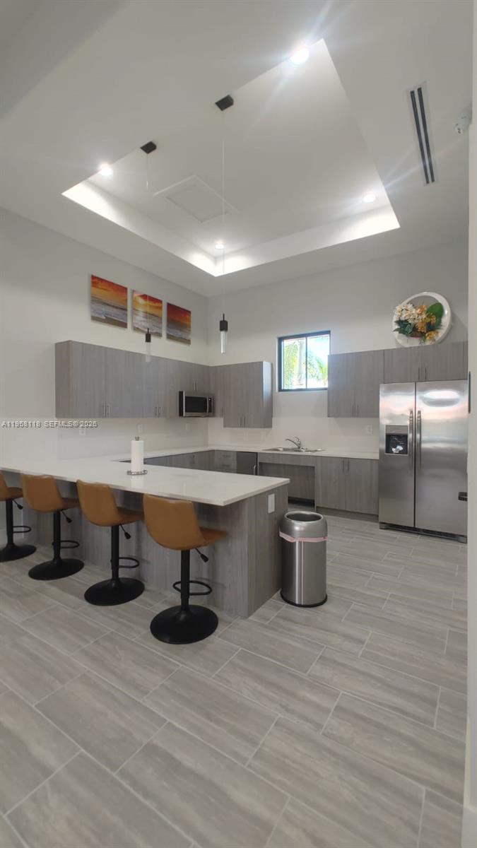 PINE VISTA - Residential Lease