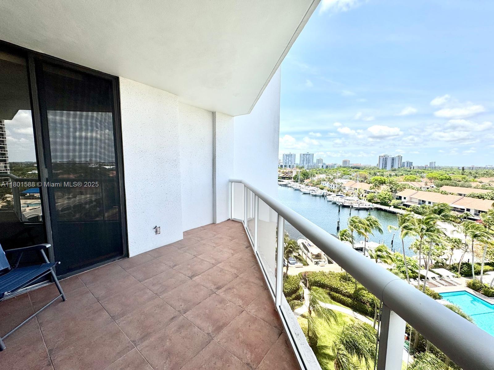 PORTSVIEW @ THE WATERWAYS - Residential