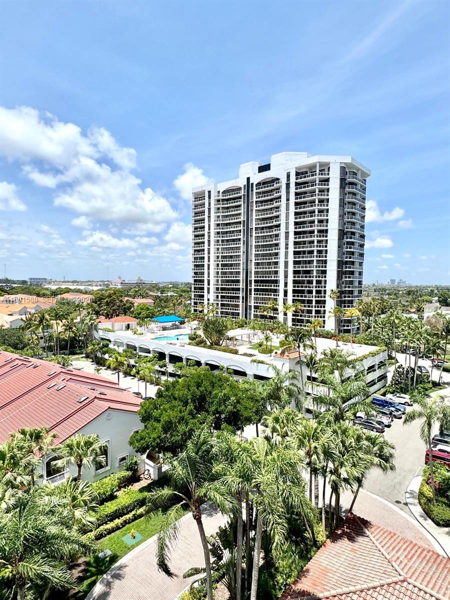 PORTSVIEW @ THE WATERWAYS - Residential