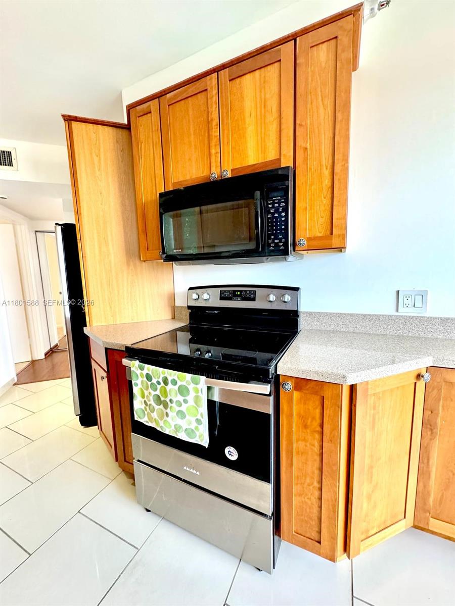 PORTSVIEW @ THE WATERWAYS - Residential