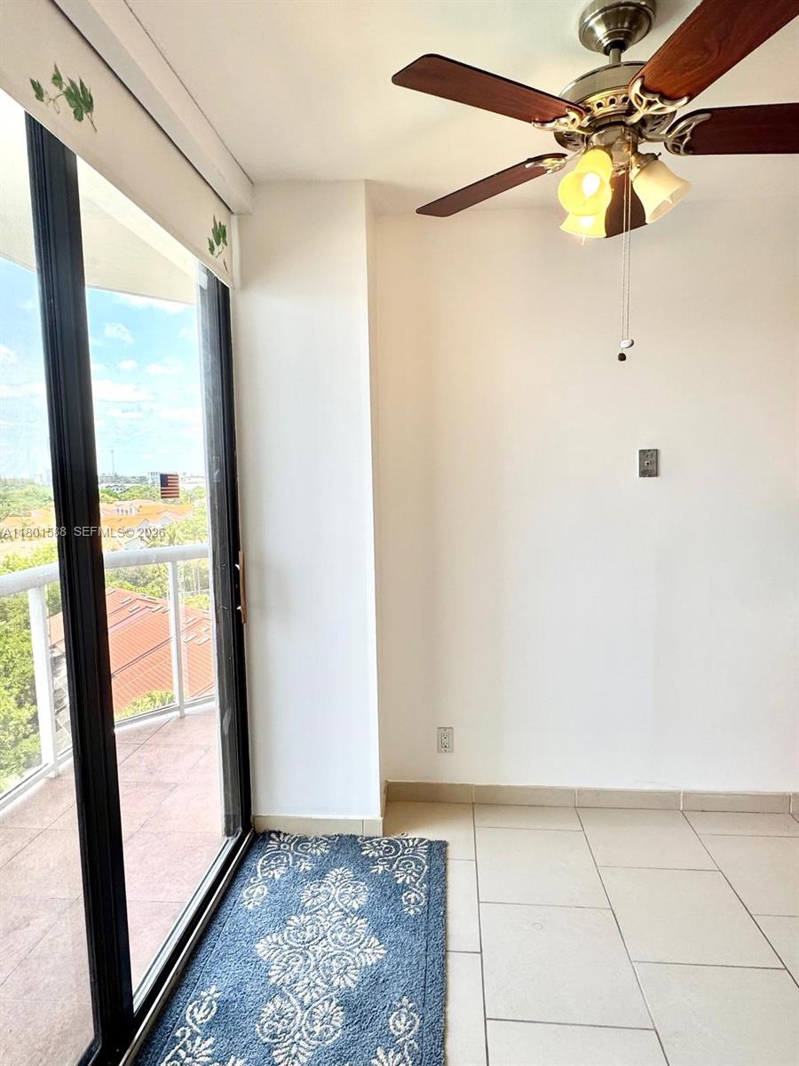 PORTSVIEW @ THE WATERWAYS - Residential