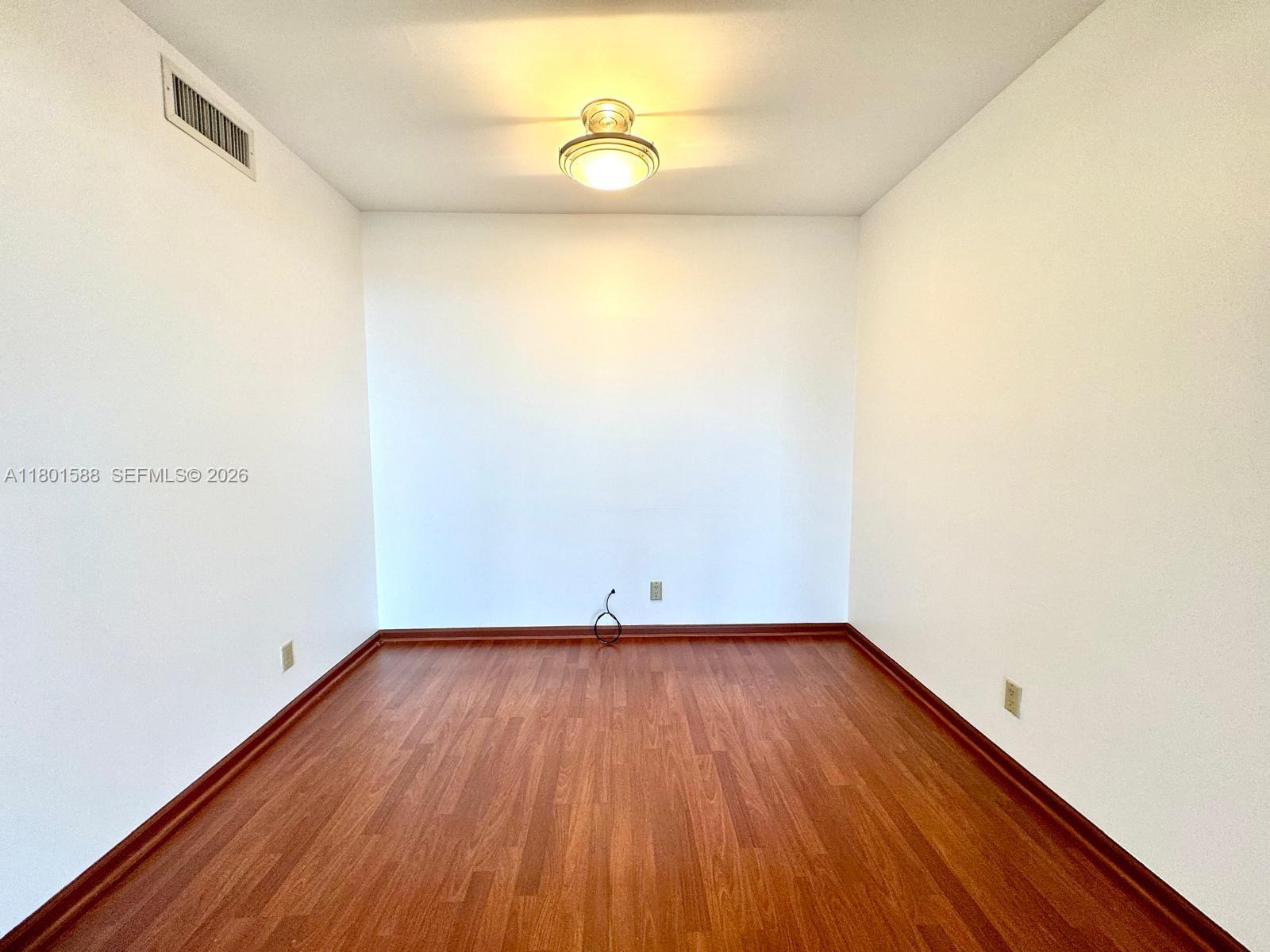 PORTSVIEW @ THE WATERWAYS - Residential