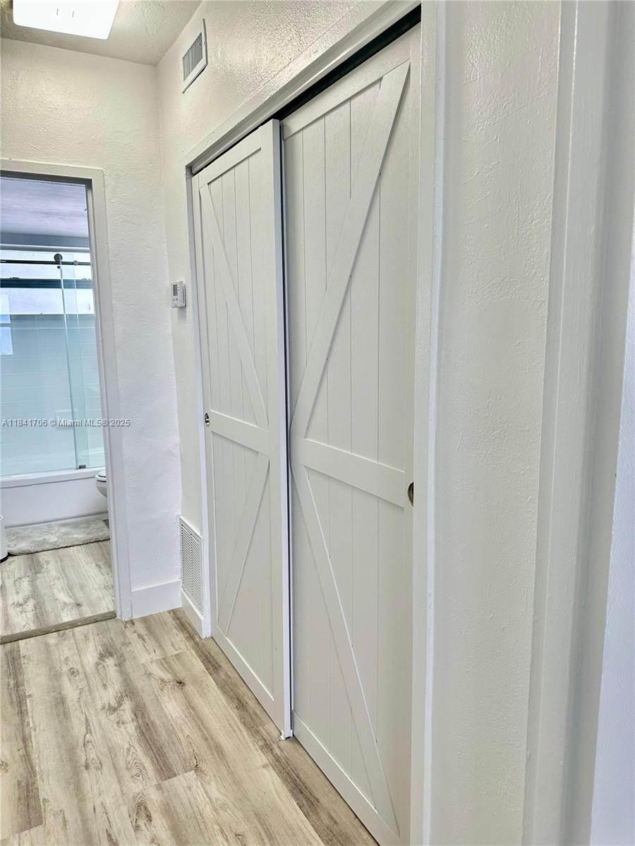 LINCOLN TOWERS CONDO - Residential Lease