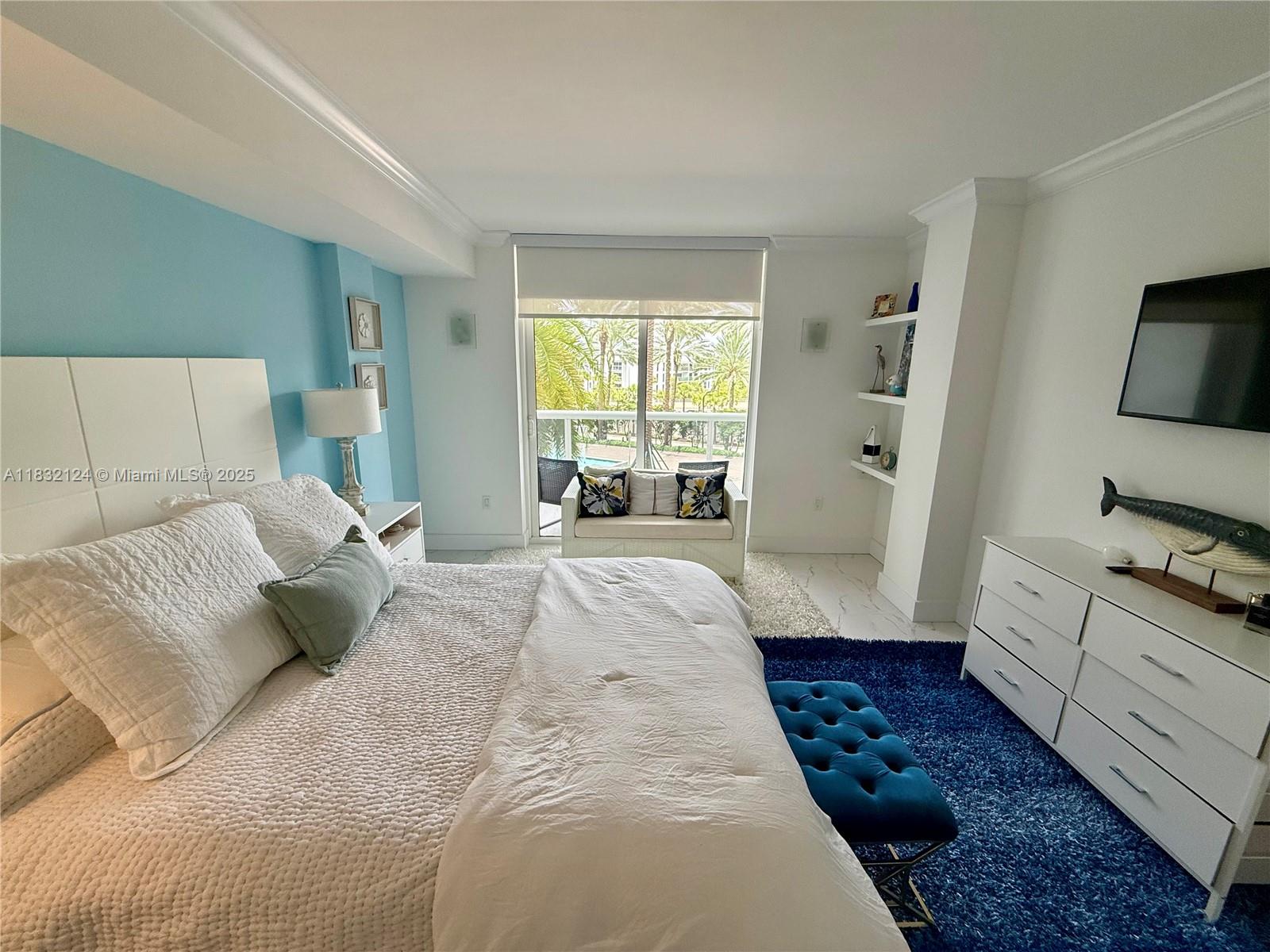 HARBOUR HOUSE - Residential