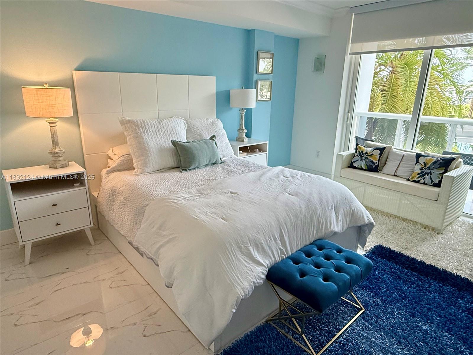 HARBOUR HOUSE - Residential