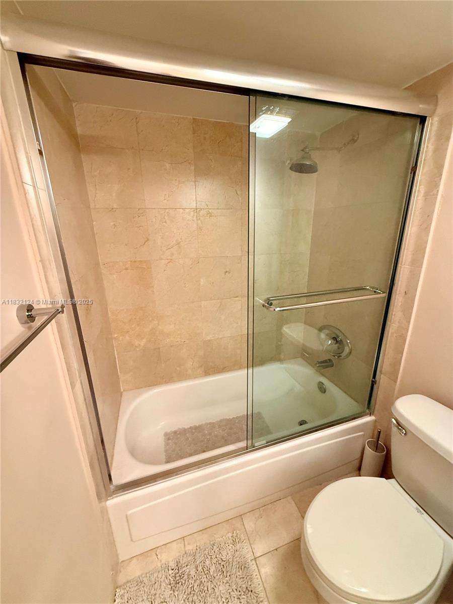 HARBOUR HOUSE - Residential