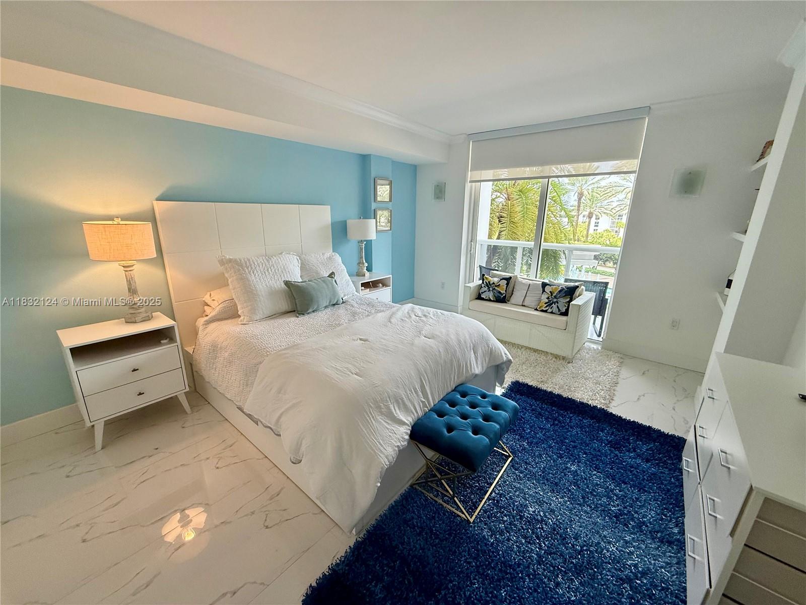 HARBOUR HOUSE - Residential