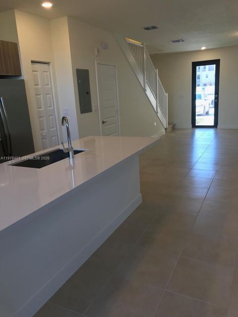 Tiny photo for 10431 NW 82nd St #5, Doral, FL 33178 (MLS # A11976401)
