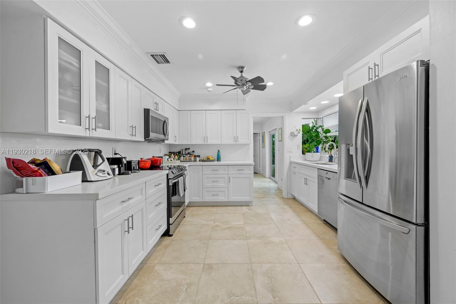 OLD CUTLER WEST SEC 3 - Residential Lease