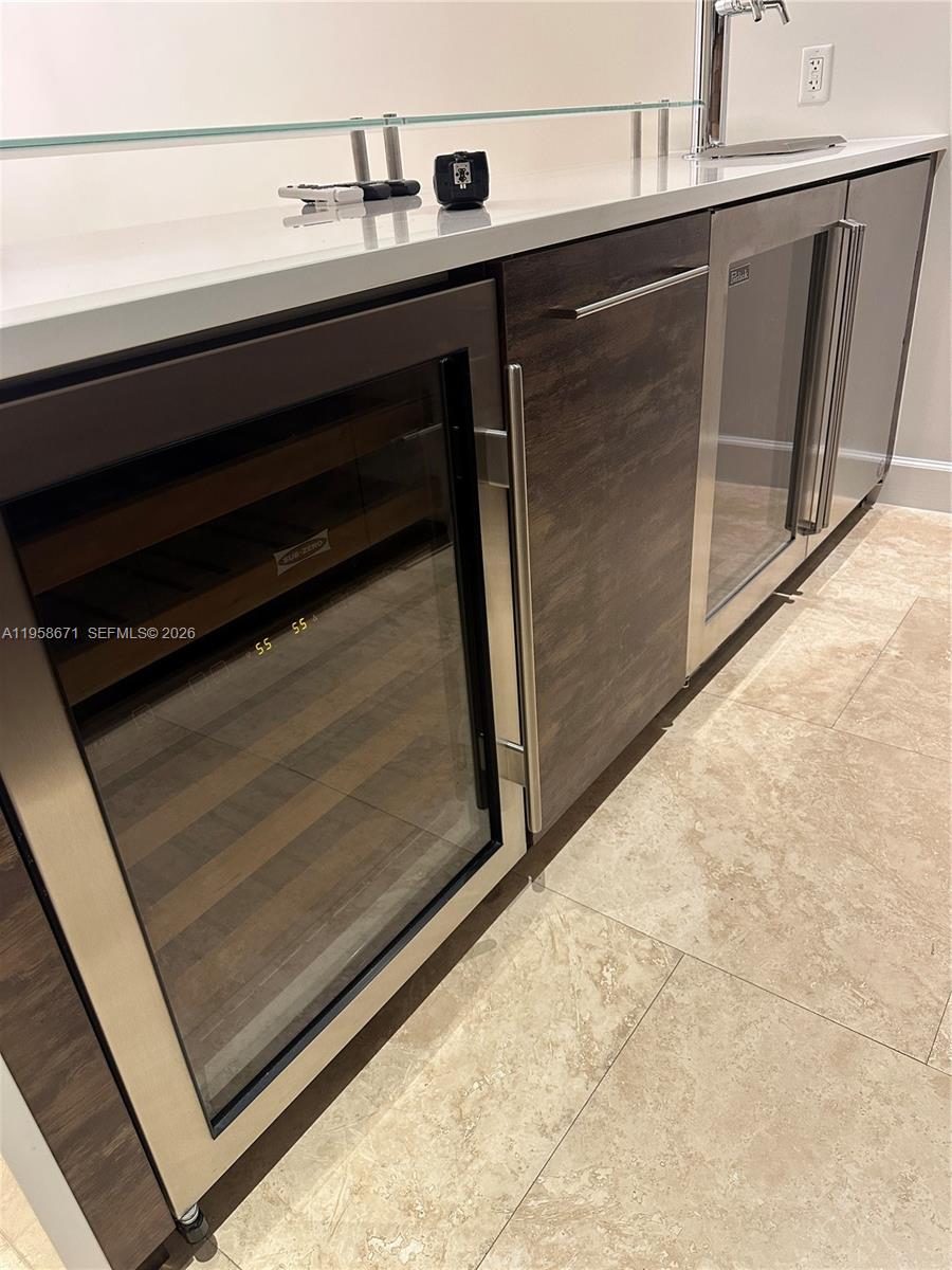 OAK LANE - Residential Lease