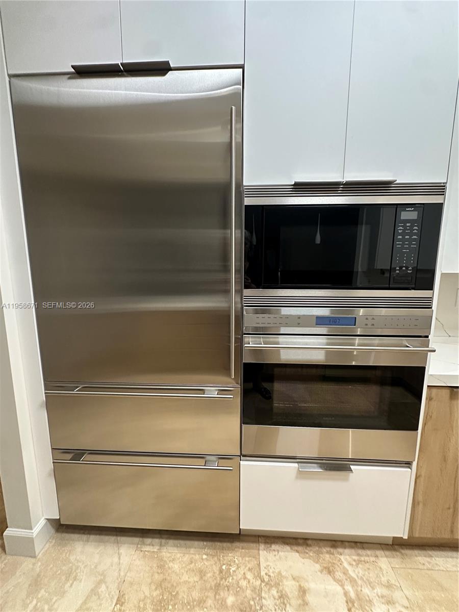 OAK LANE - Residential Lease