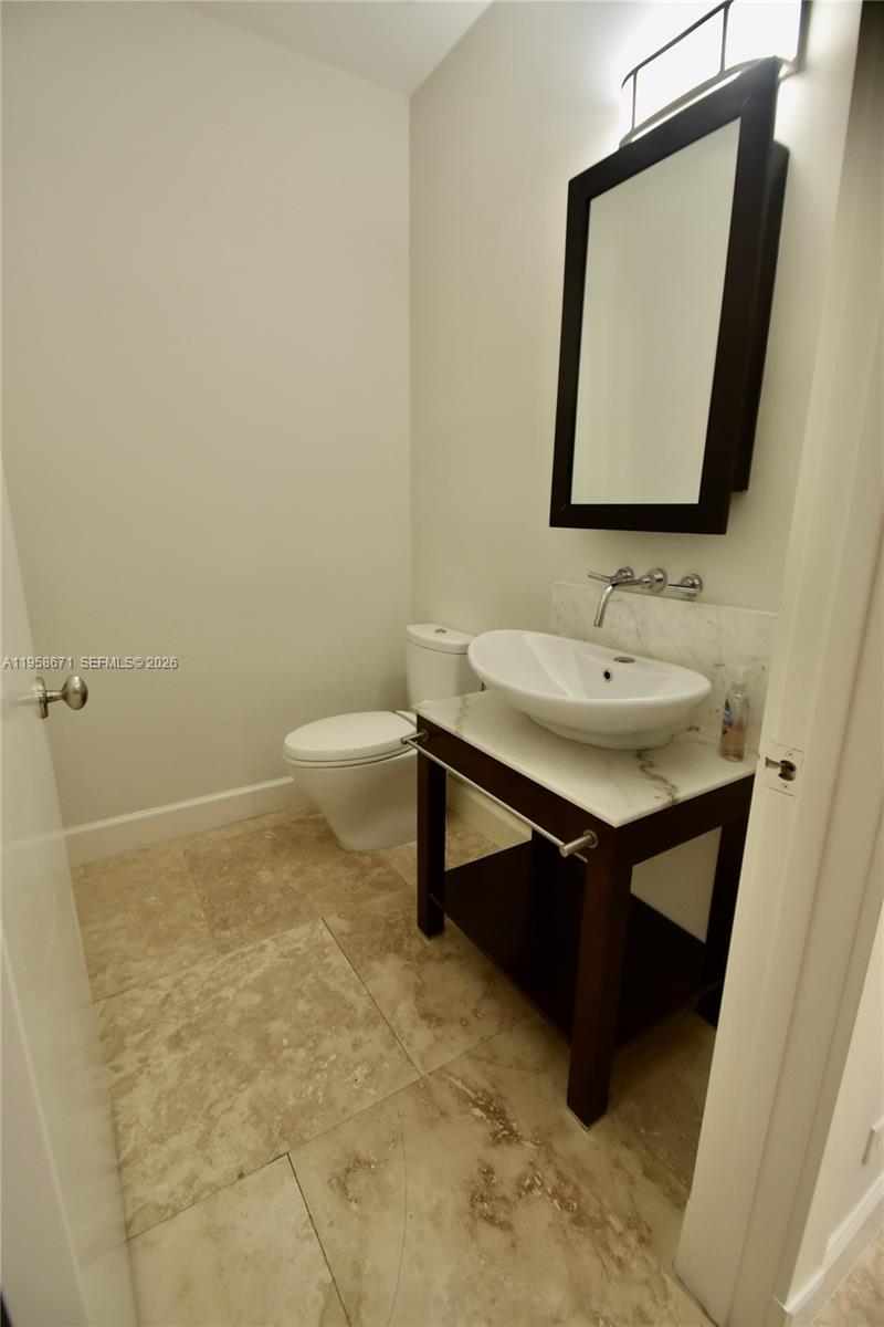 OAK LANE - Residential Lease