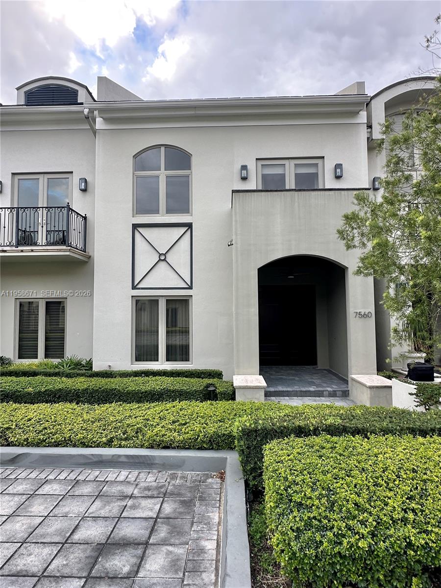 OAK LANE - Residential Lease