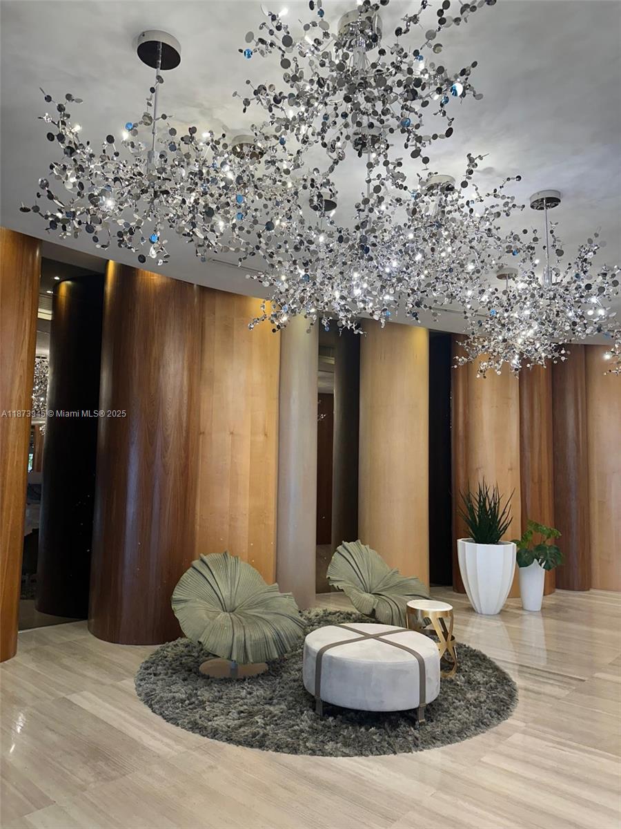 ARIA ON THE BAY CONDO - Residential