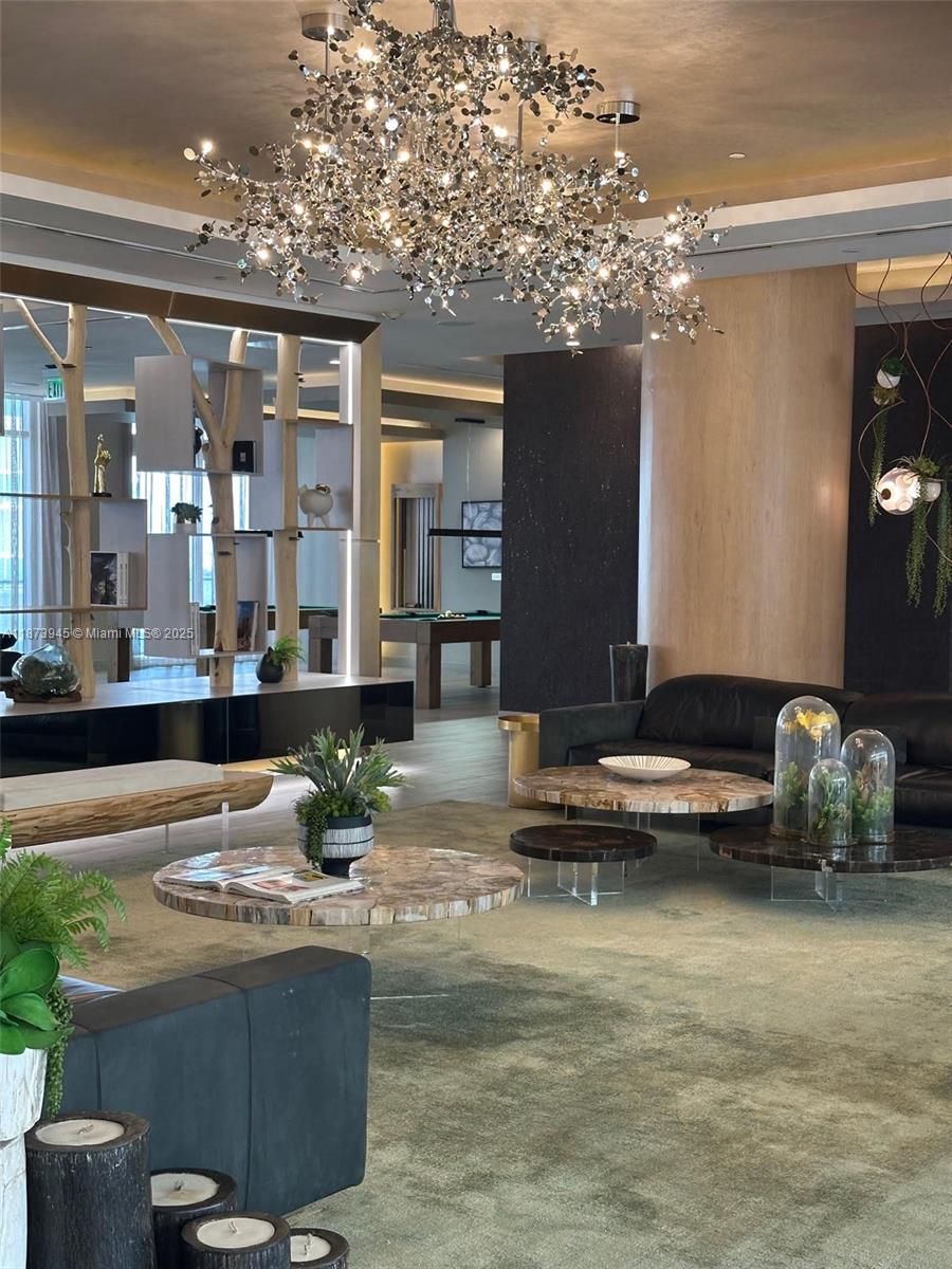 ARIA ON THE BAY CONDO - Residential