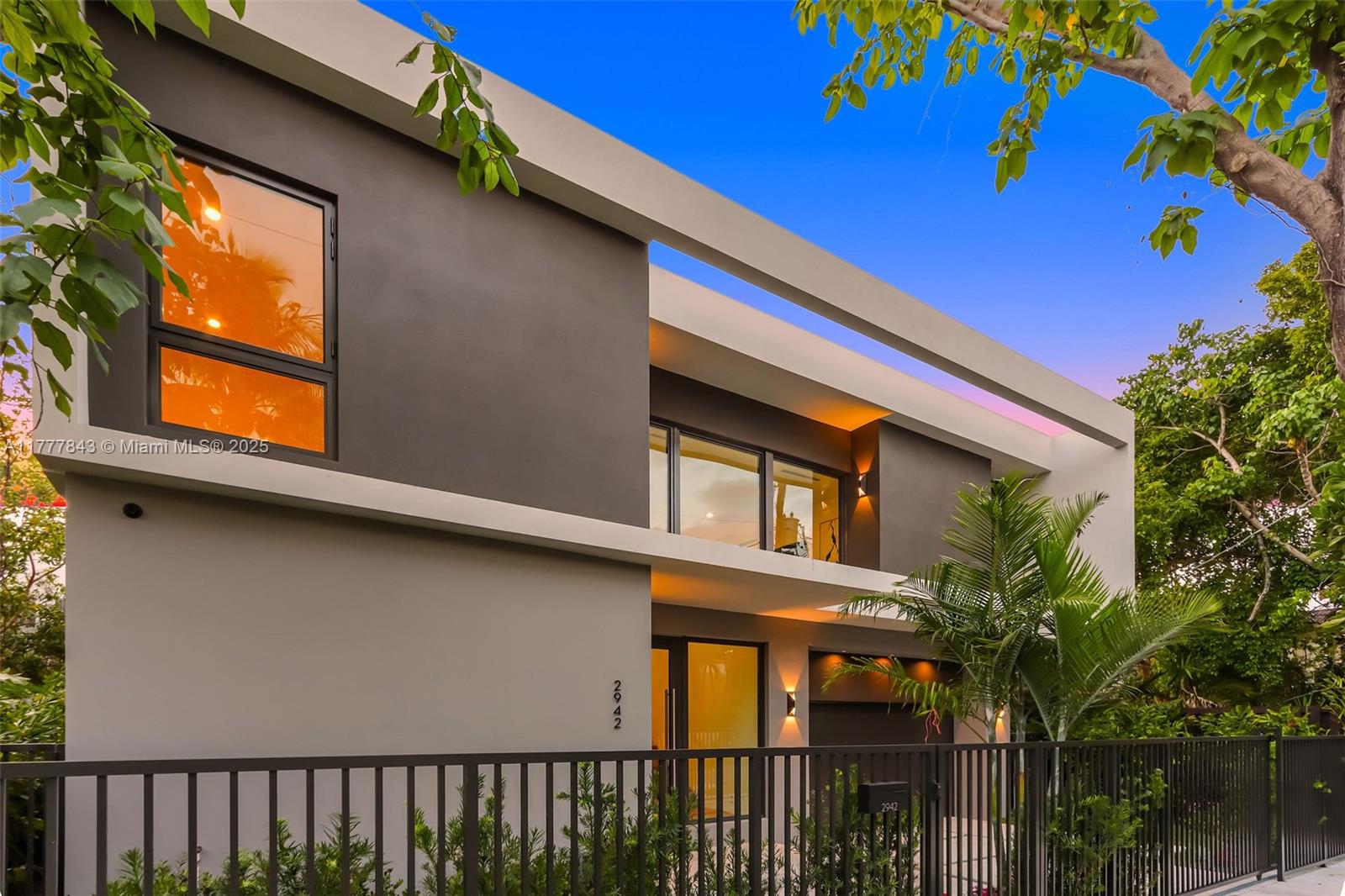 MUNDYS - Residential