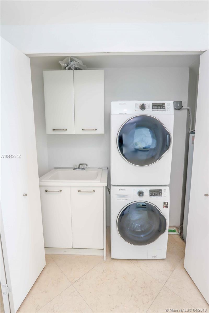 JADE RESIDENCES AT BRICKE - Residential