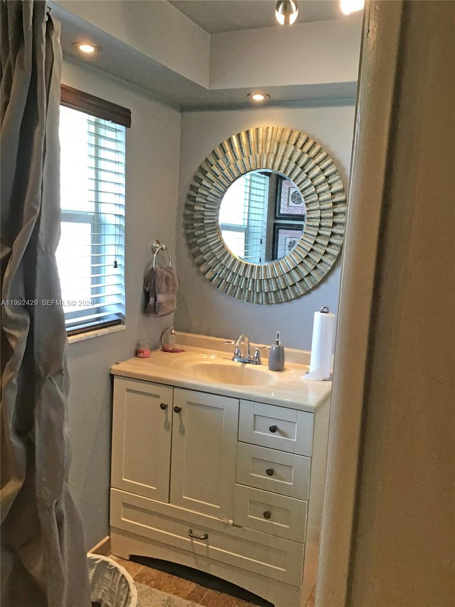 GREENLEAF - Residential