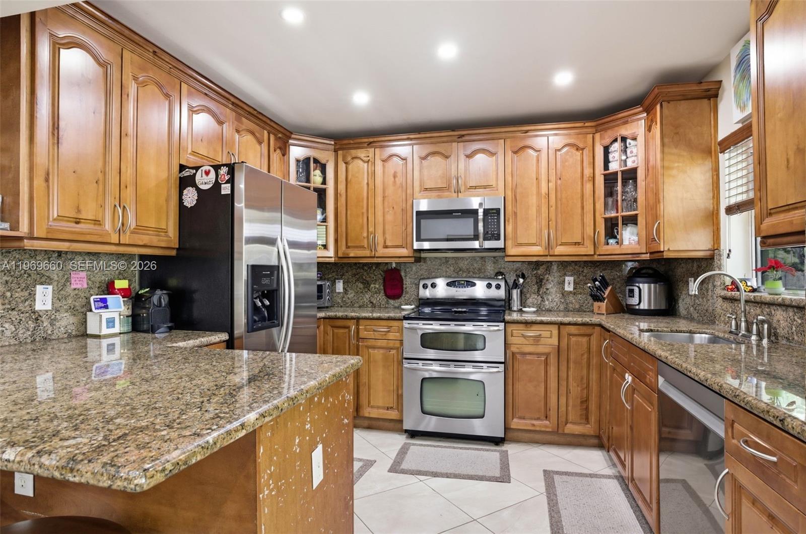 SYLVANIA HEIGHTS - Residential