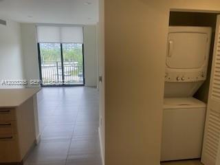 NORTH MIAMI BEACH PLACE - Residential Lease