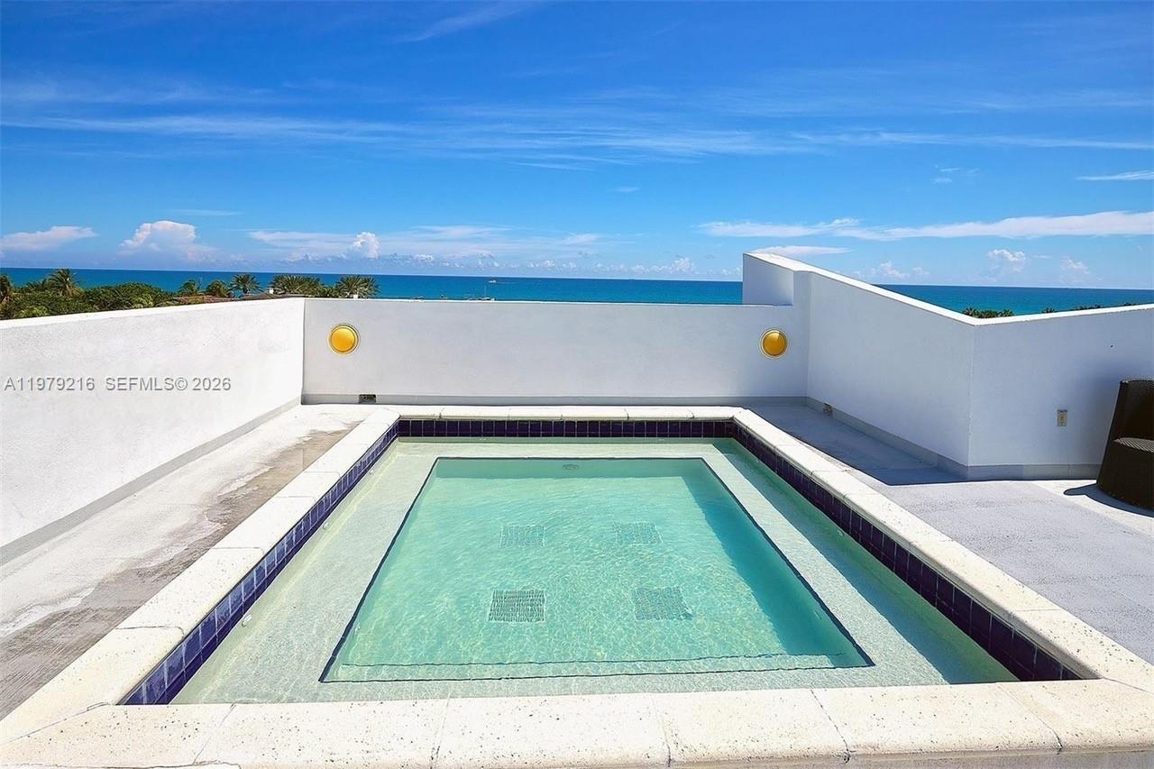 VILAMUR CONDO - Residential Lease