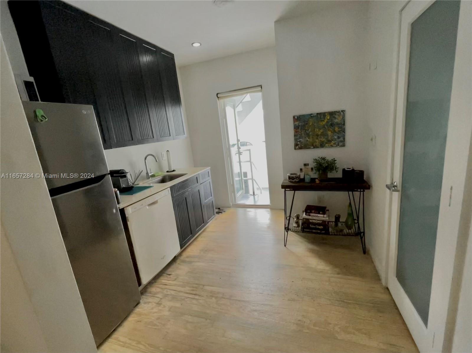 THE MARITIME CONDO - Residential