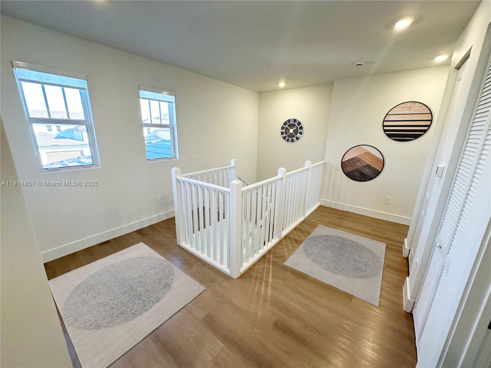 Crescent Ridge - Residential Lease