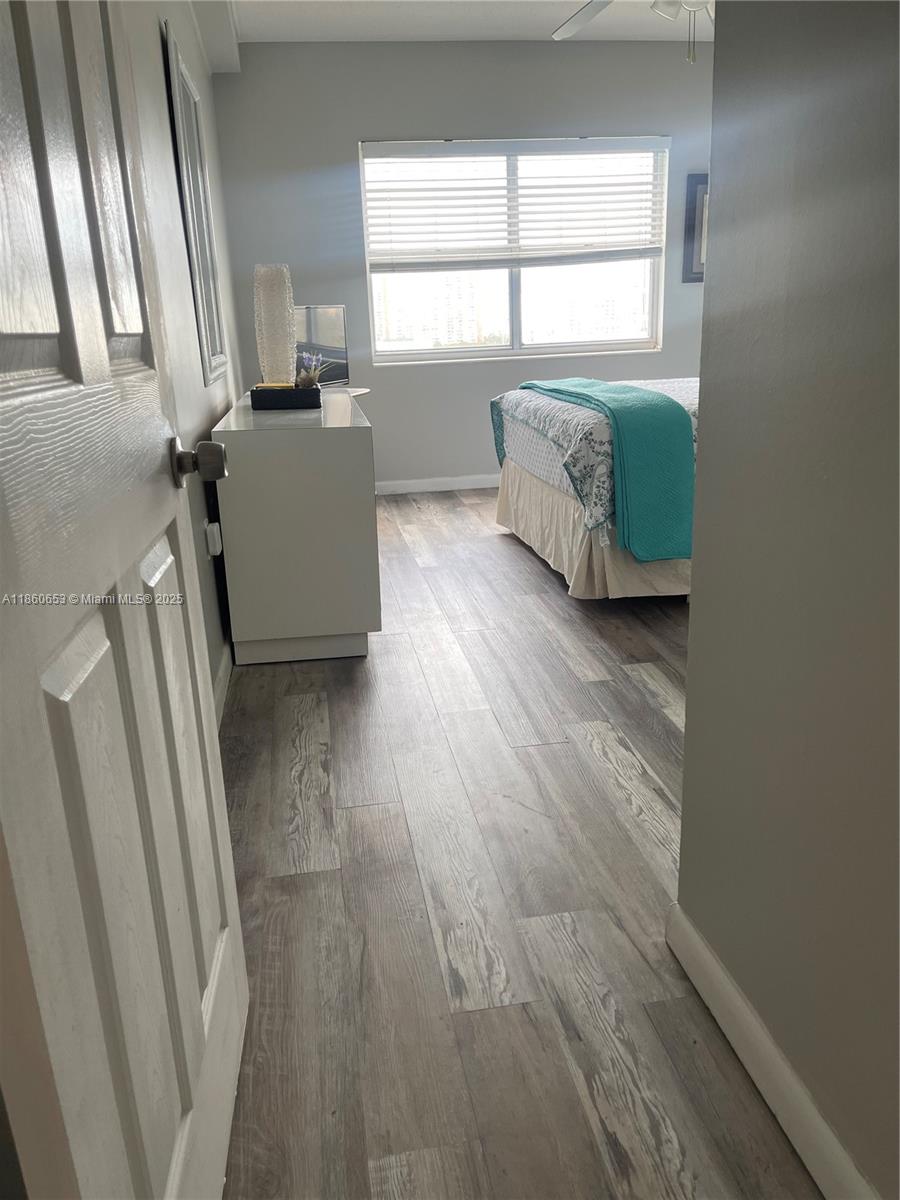 COASTAL TOWERS CONDO - Residential