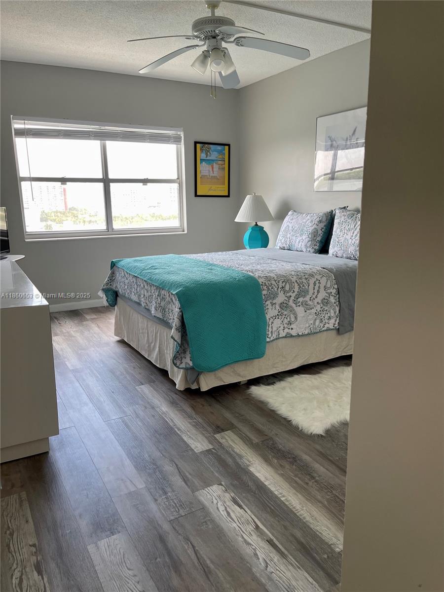 COASTAL TOWERS CONDO - Residential