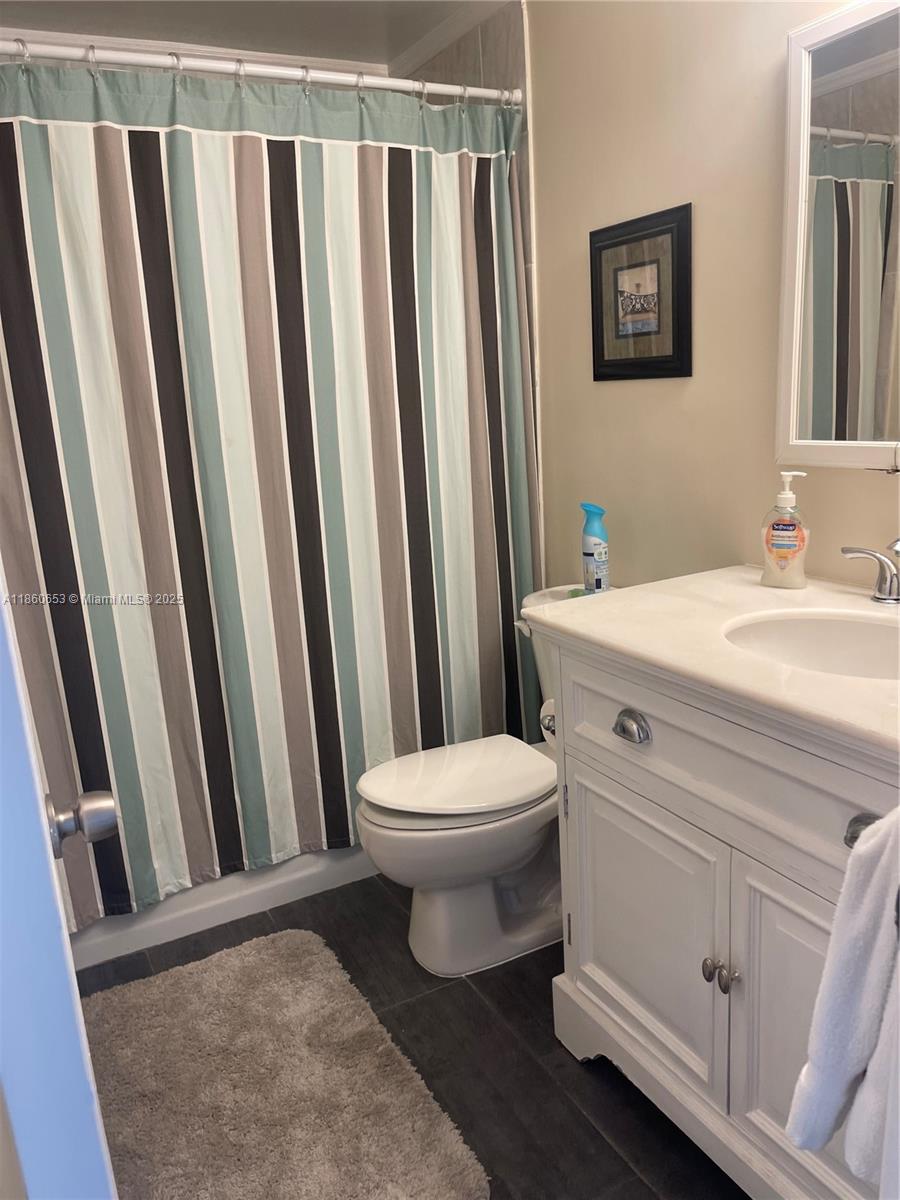 COASTAL TOWERS CONDO - Residential