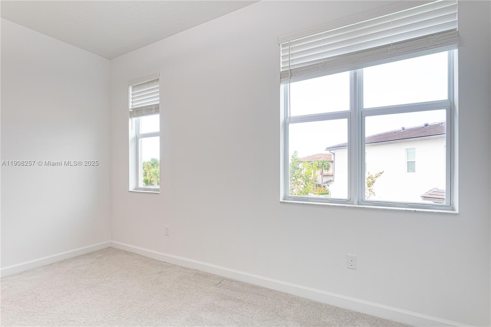 ANDALUCIA PUD PLAT 6 - Residential Lease