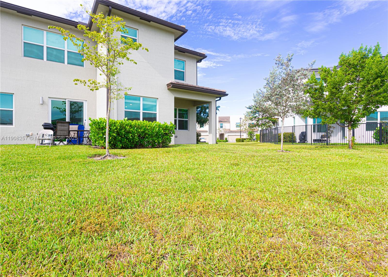 ANDALUCIA PUD PLAT 6 - Residential Lease