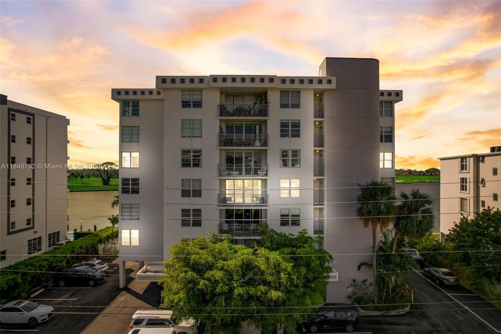 9250 W Bay Harbor Dr 5D