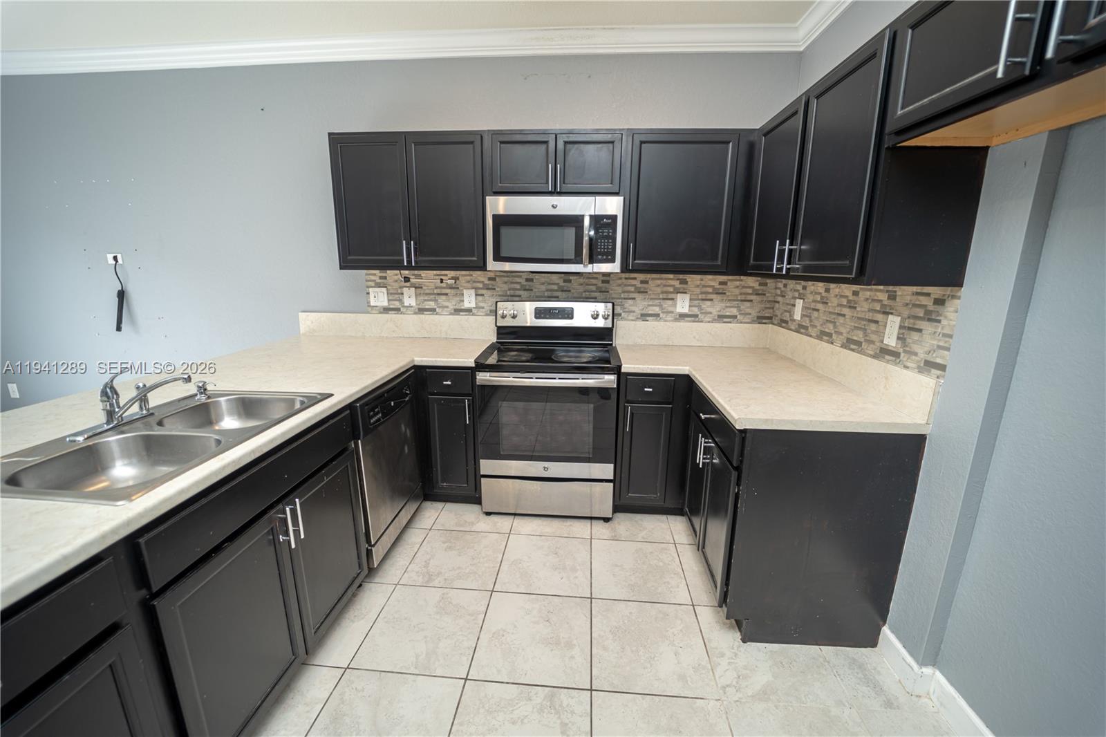 FERNANDOS PLACE - Residential