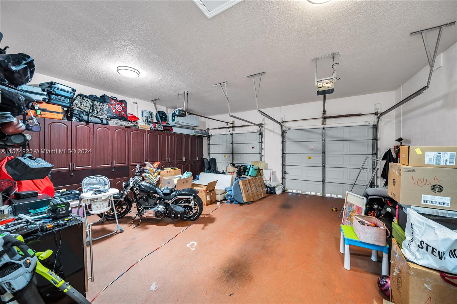 REM FOSTER & SANCHEZ TRAC - Residential