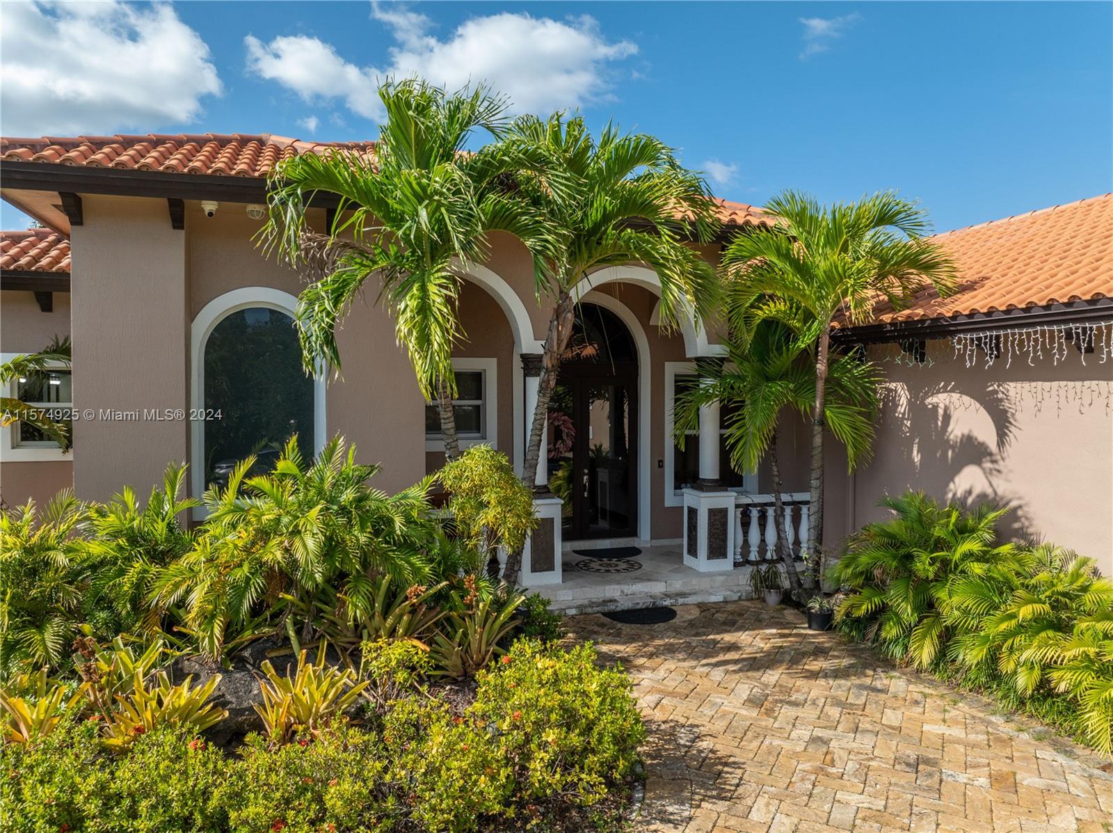 REM FOSTER & SANCHEZ TRAC - Residential