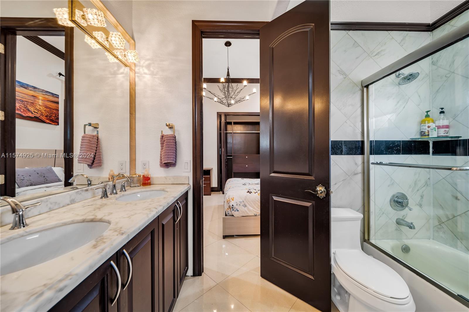 REM FOSTER & SANCHEZ TRAC - Residential