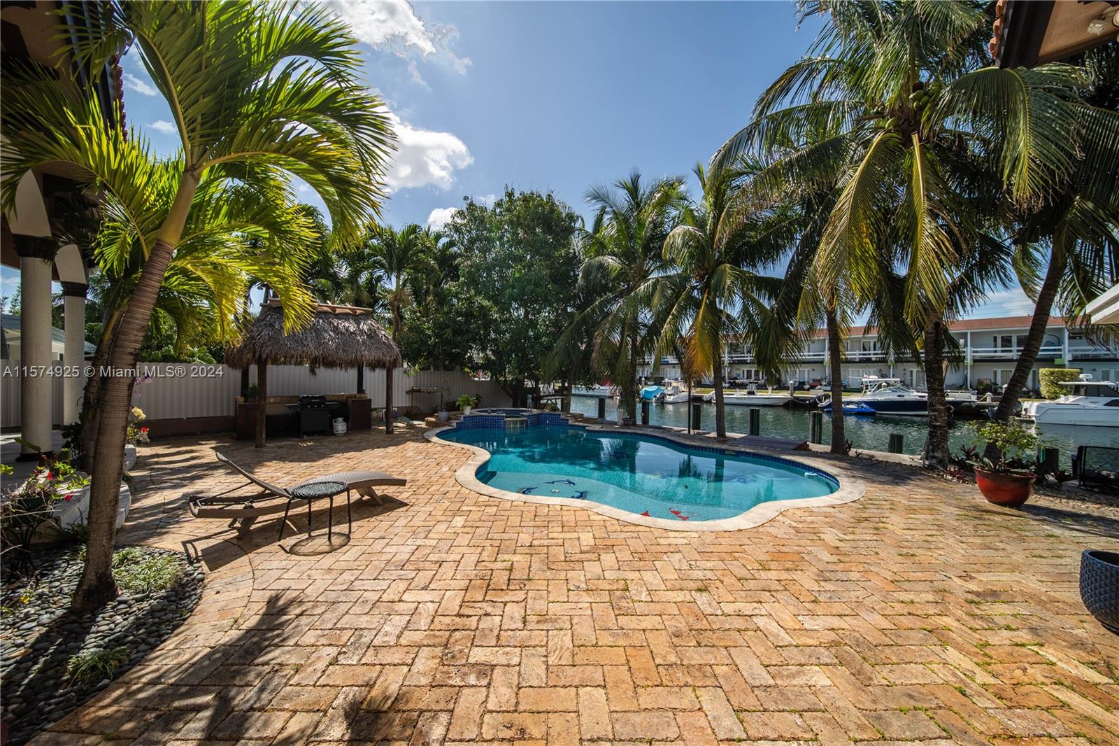 REM FOSTER & SANCHEZ TRAC - Residential