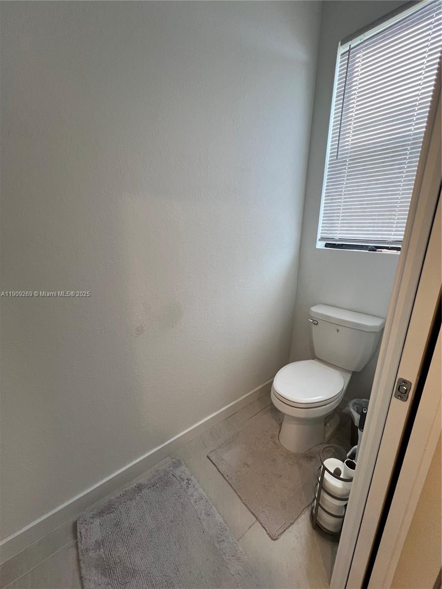 MARIE ESTATES - Residential