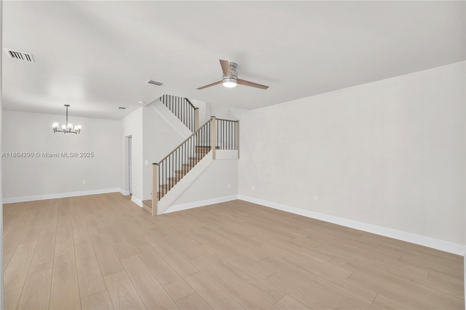 WEST LAKE VILLAGE PLAT - Residential