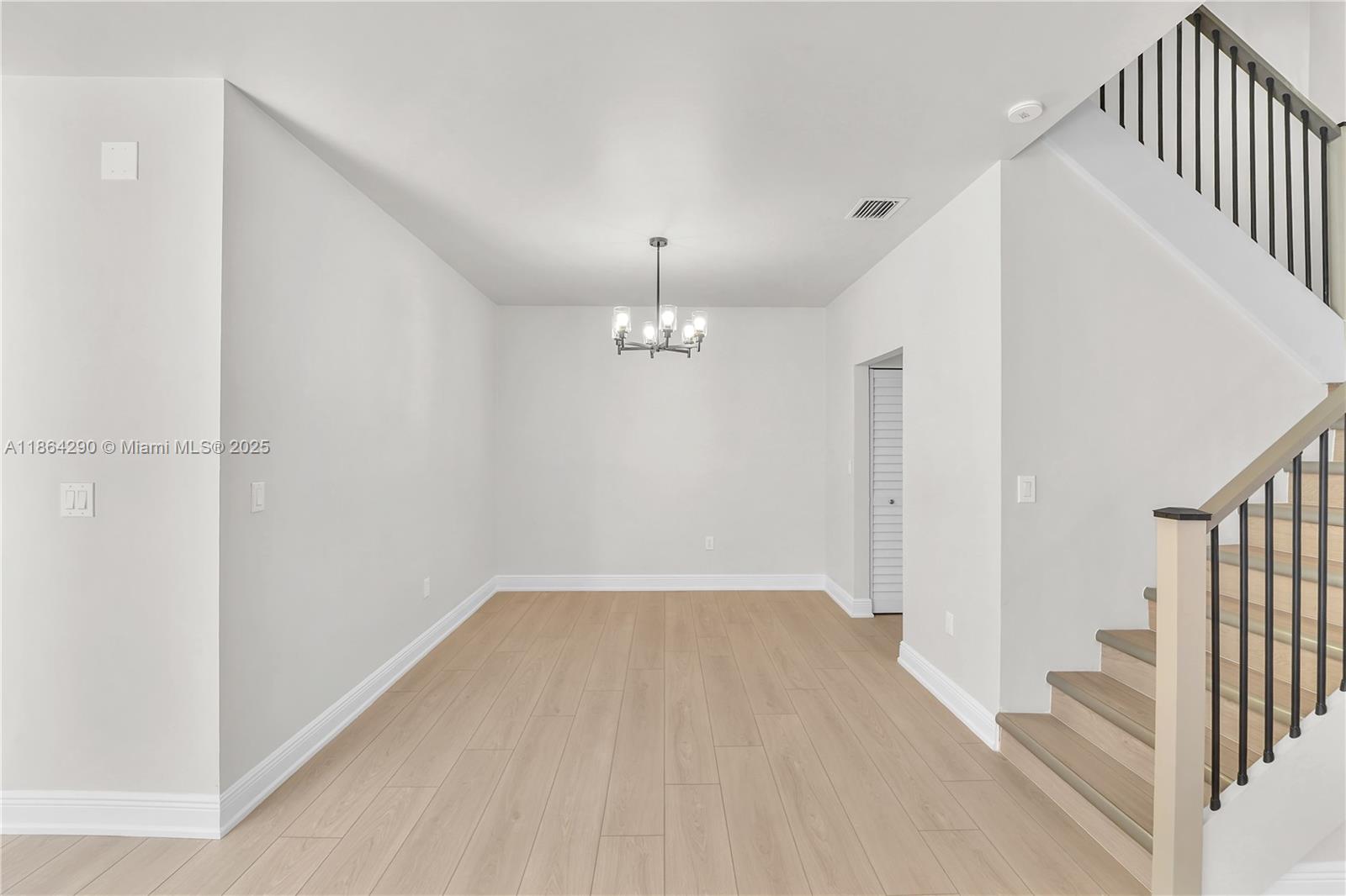 WEST LAKE VILLAGE PLAT - Residential