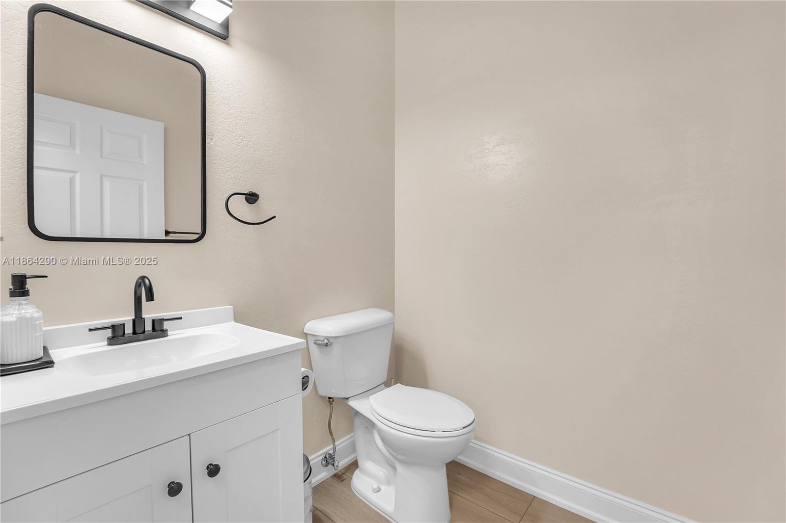 WEST LAKE VILLAGE PLAT - Residential