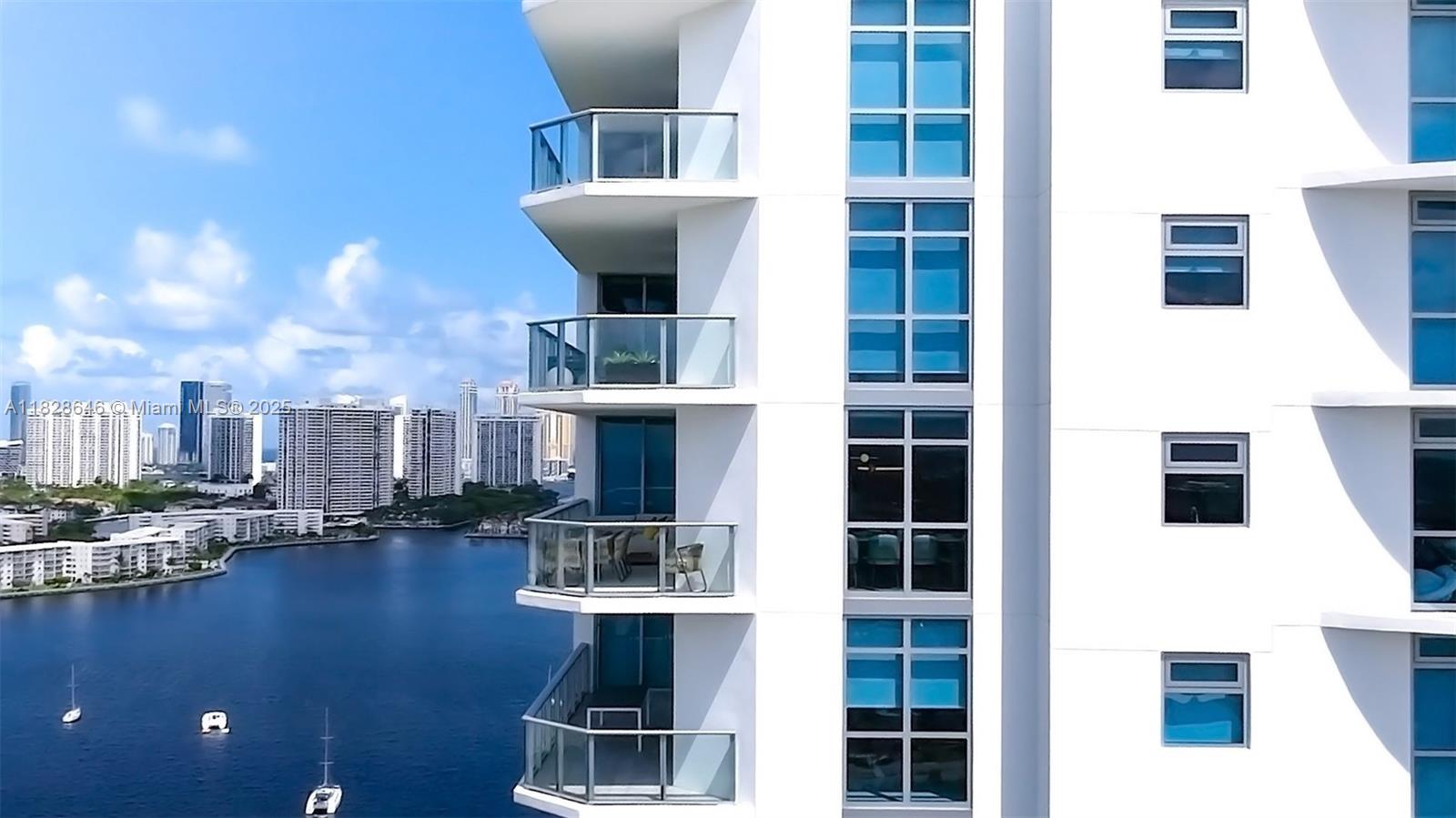 MARINA PALMS RESIDENCES N - Residential