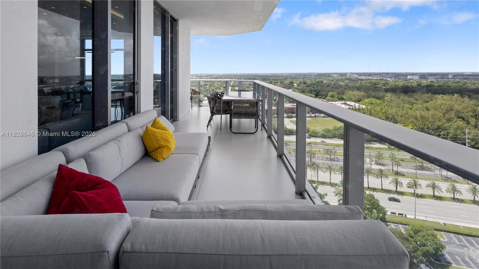 MARINA PALMS RESIDENCES N - Residential