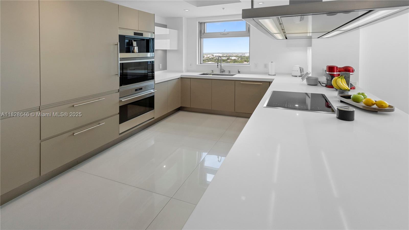 MARINA PALMS RESIDENCES N - Residential