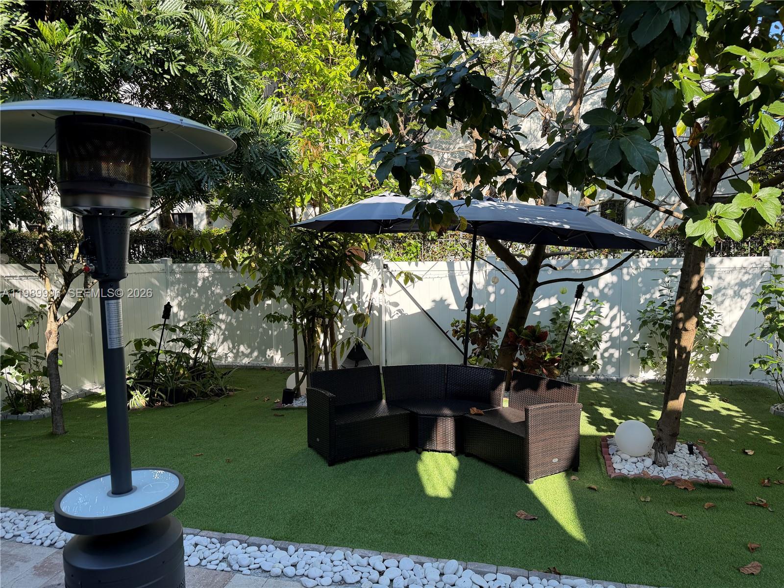 RESIDENCES AT PALM AIRE - Residential