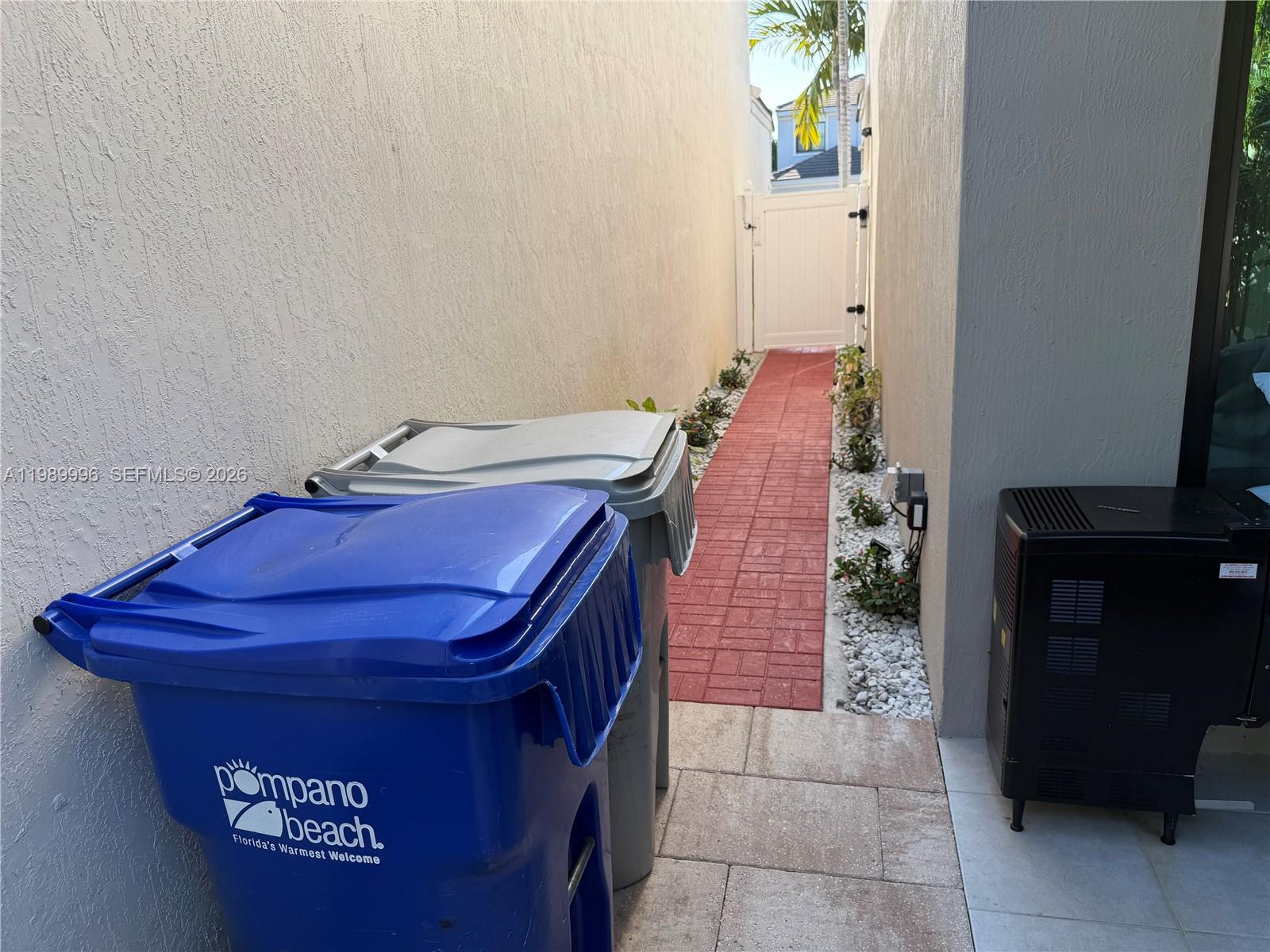 RESIDENCES AT PALM AIRE - Residential