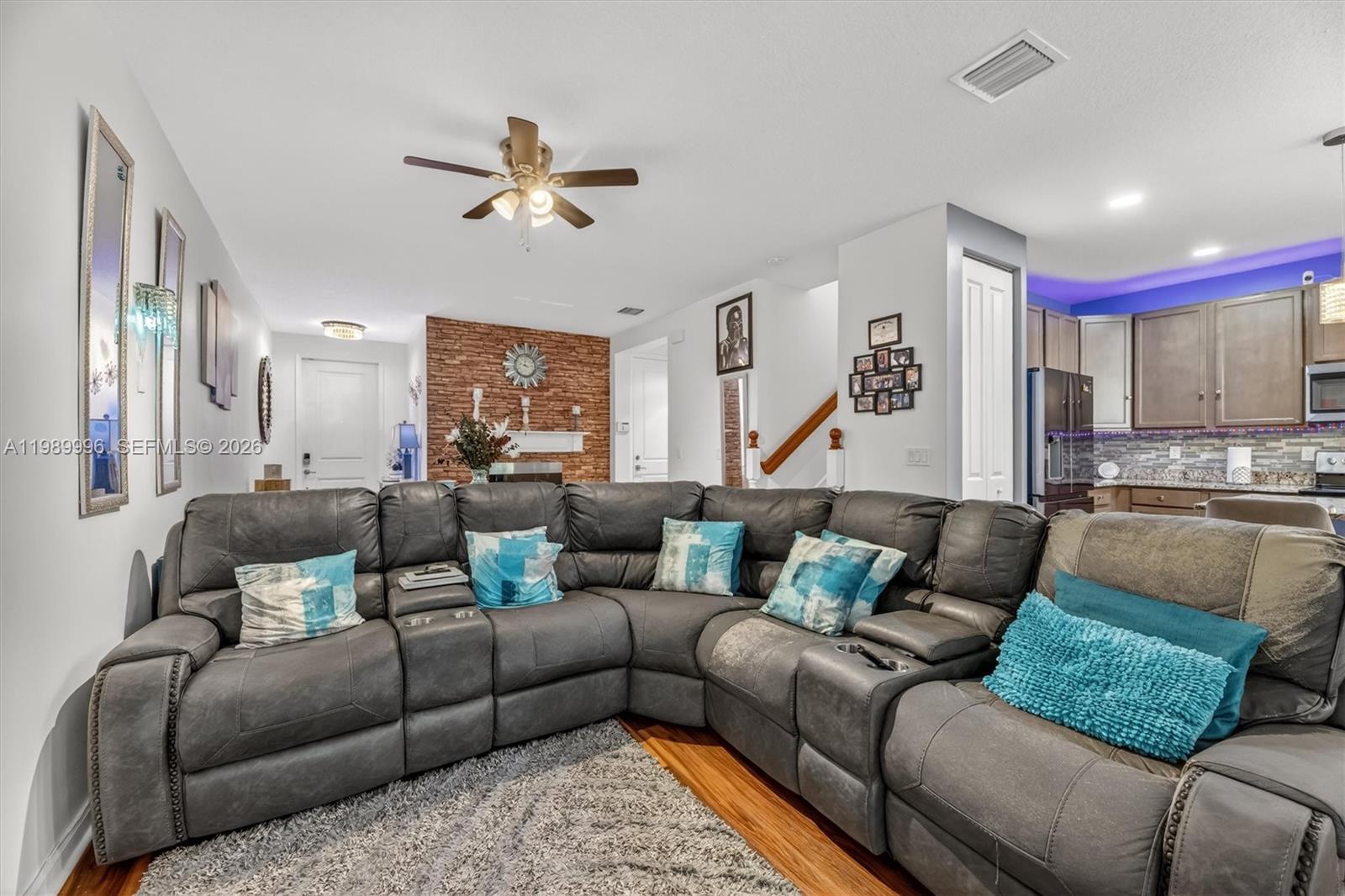 RESIDENCES AT PALM AIRE - Residential