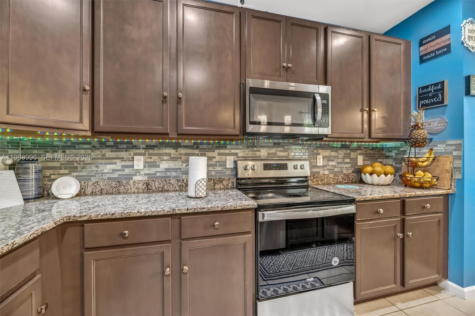 RESIDENCES AT PALM AIRE - Residential
